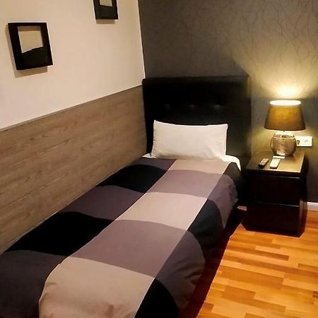 Single Rooms Madryt Zewnętrze zdjęcie