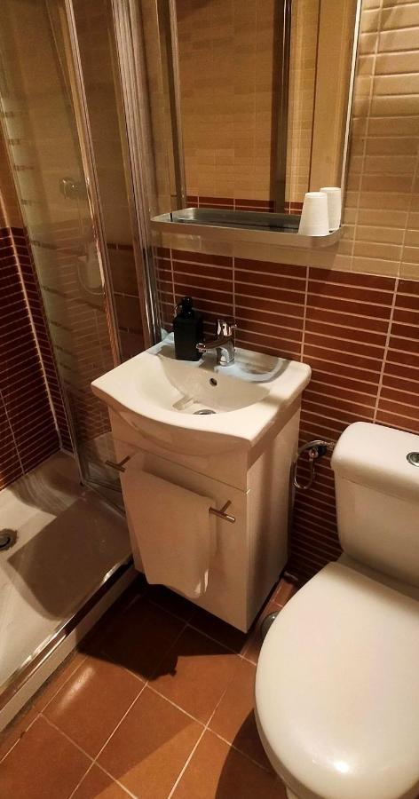 Single Rooms Madryt Zewnętrze zdjęcie