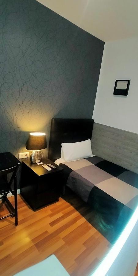 Single Rooms Madryt Zewnętrze zdjęcie